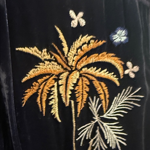 Johnny Was Velvet Back Embroidered Flannel Tunic Shirt - Picture 6 of 8